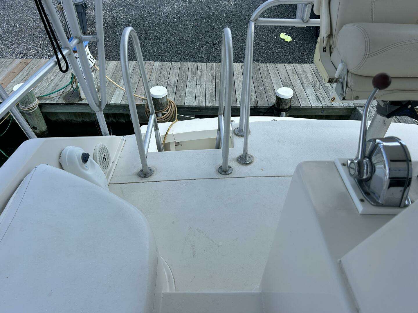 1990 Viking 38C - Image 20