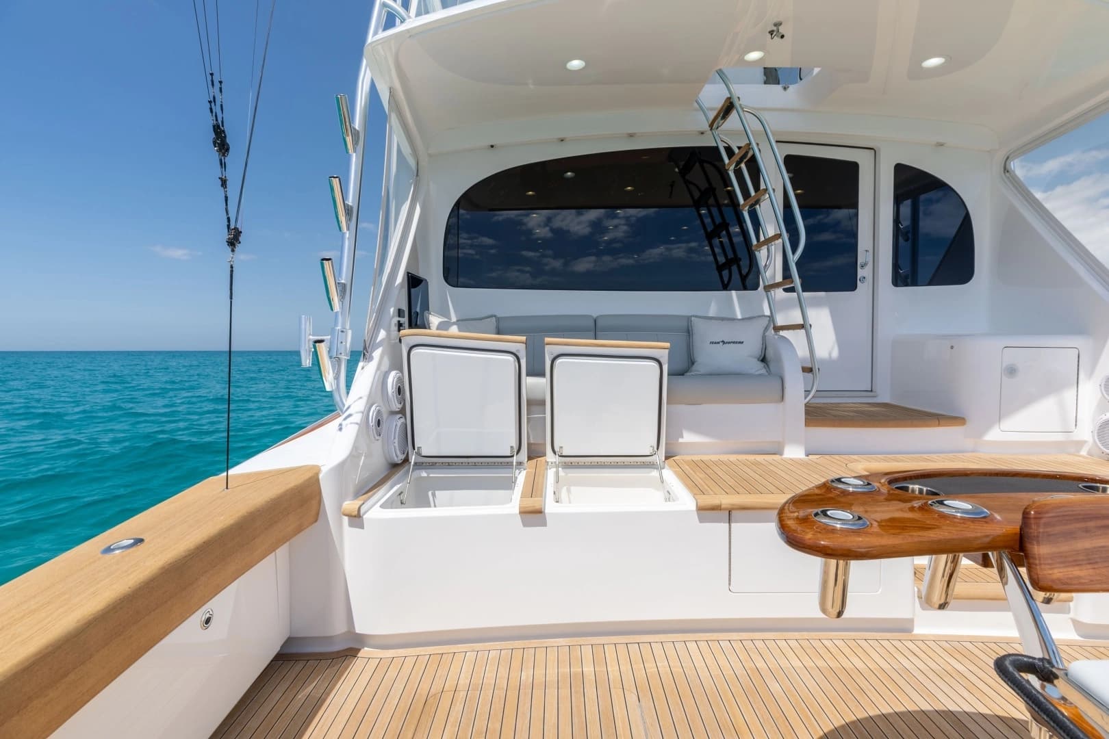2023 Viking 72 Convertible - Image 86