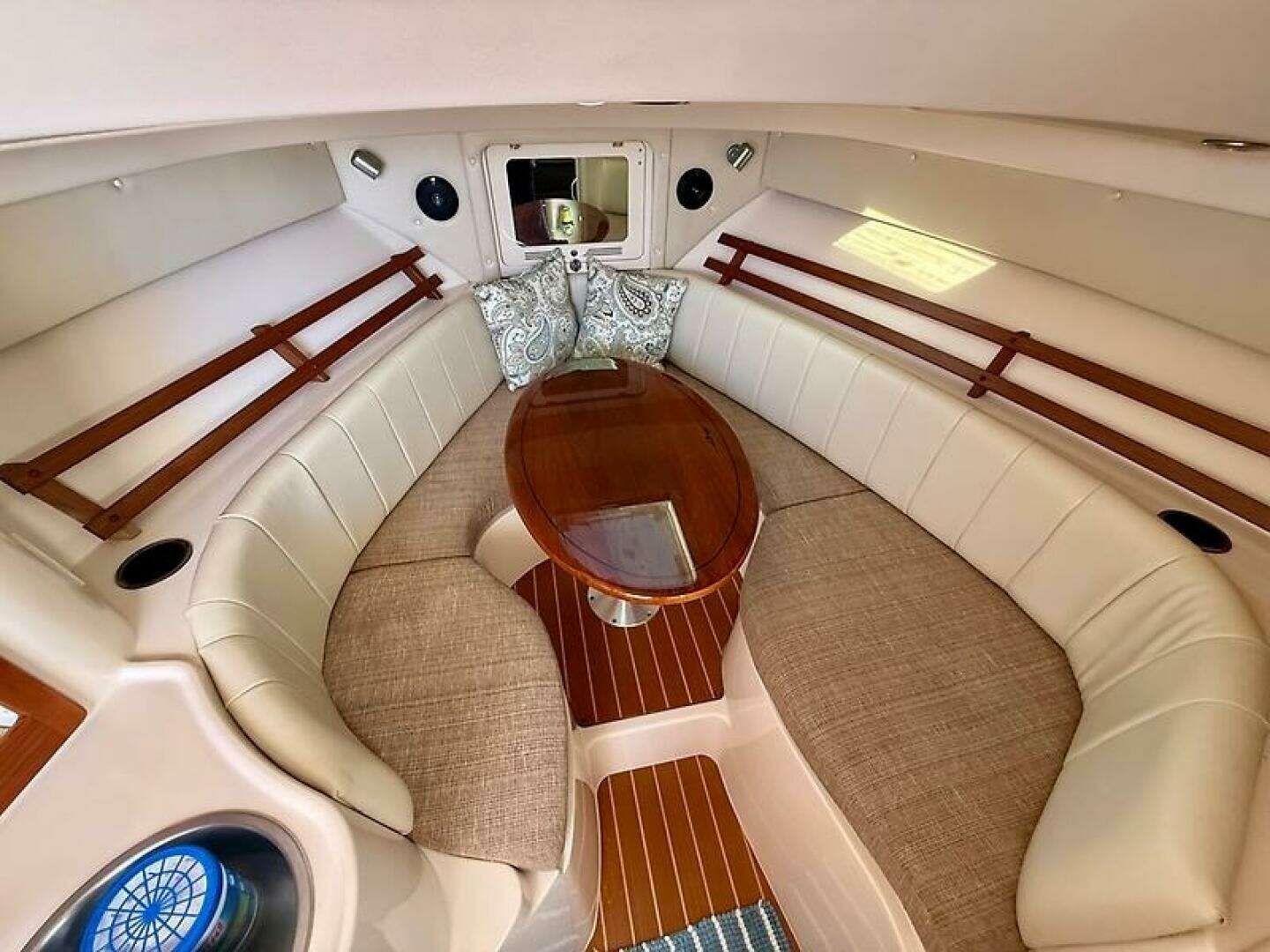 2007 Grady-White 305 Express - Image 23