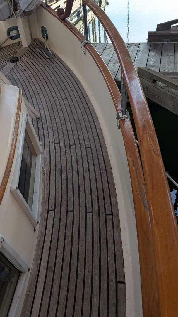 1974 Grand Banks 36 Classic - Image 19