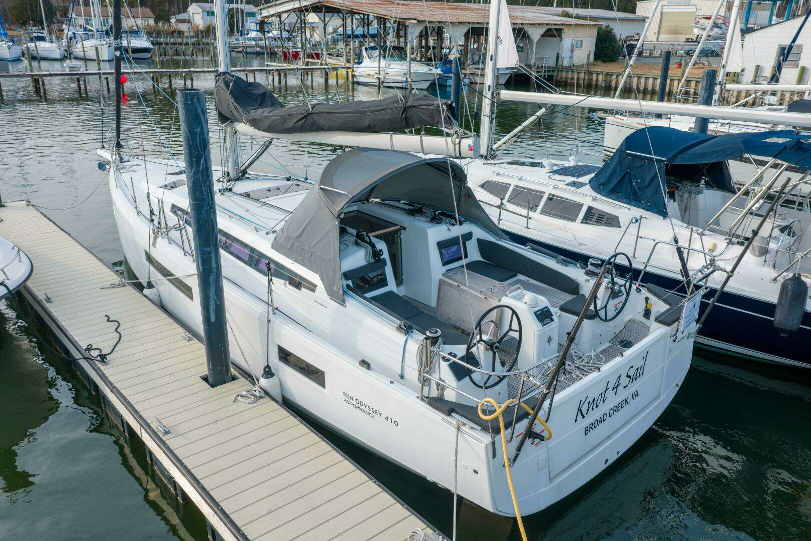 2023 Jeanneau Sun Odyssey 410 - Image 2