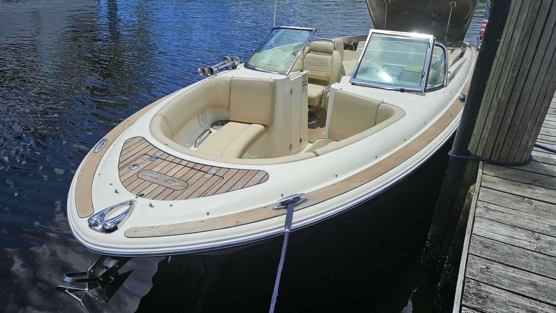 2011 Chris-Craft — - Image 2
