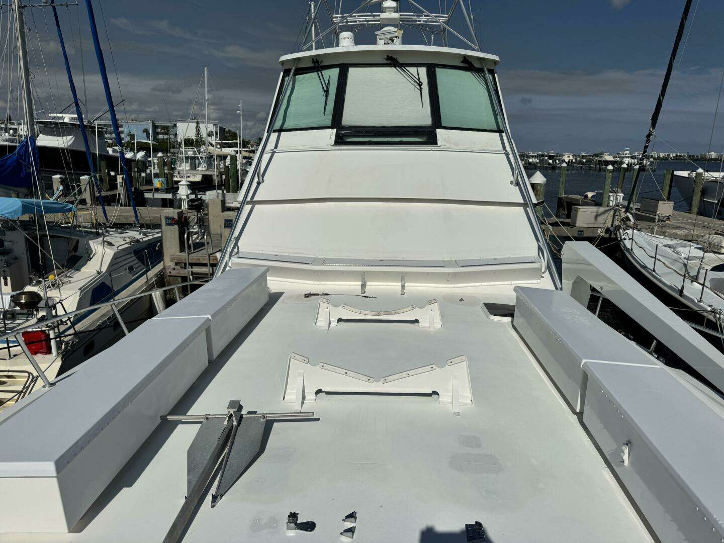 1995 Viking 58 Convertible - Image 83