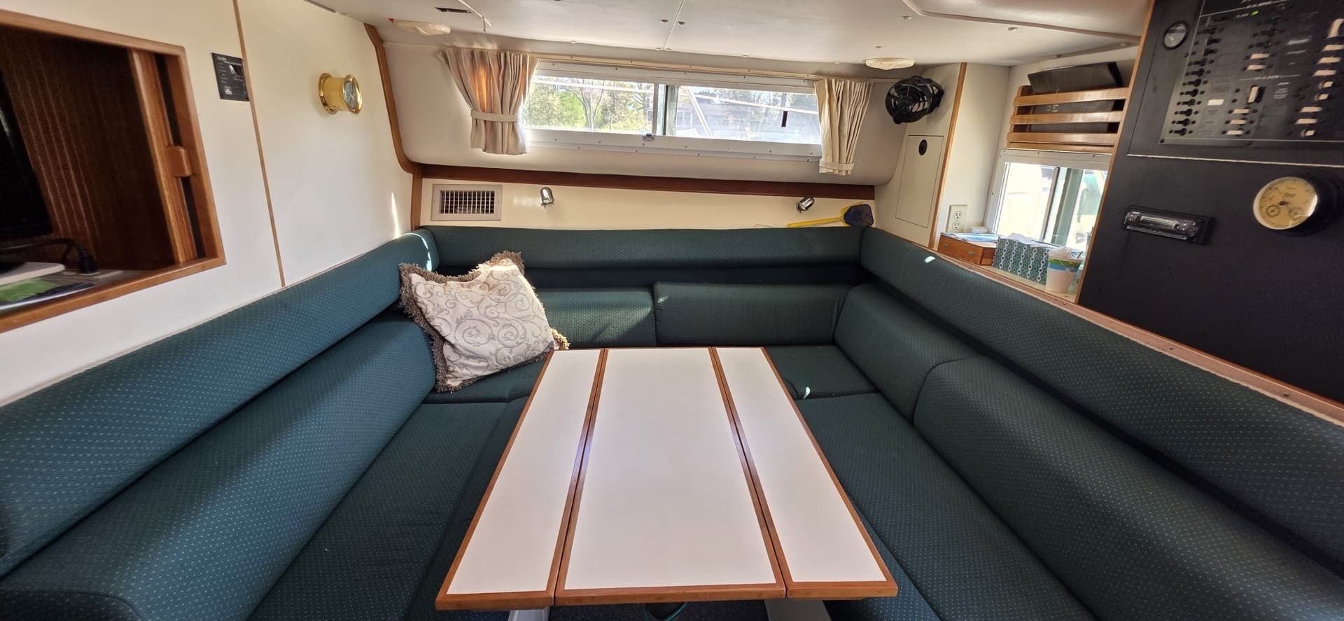 2001 Albin 32 + 2 Command Bridge - Image 15