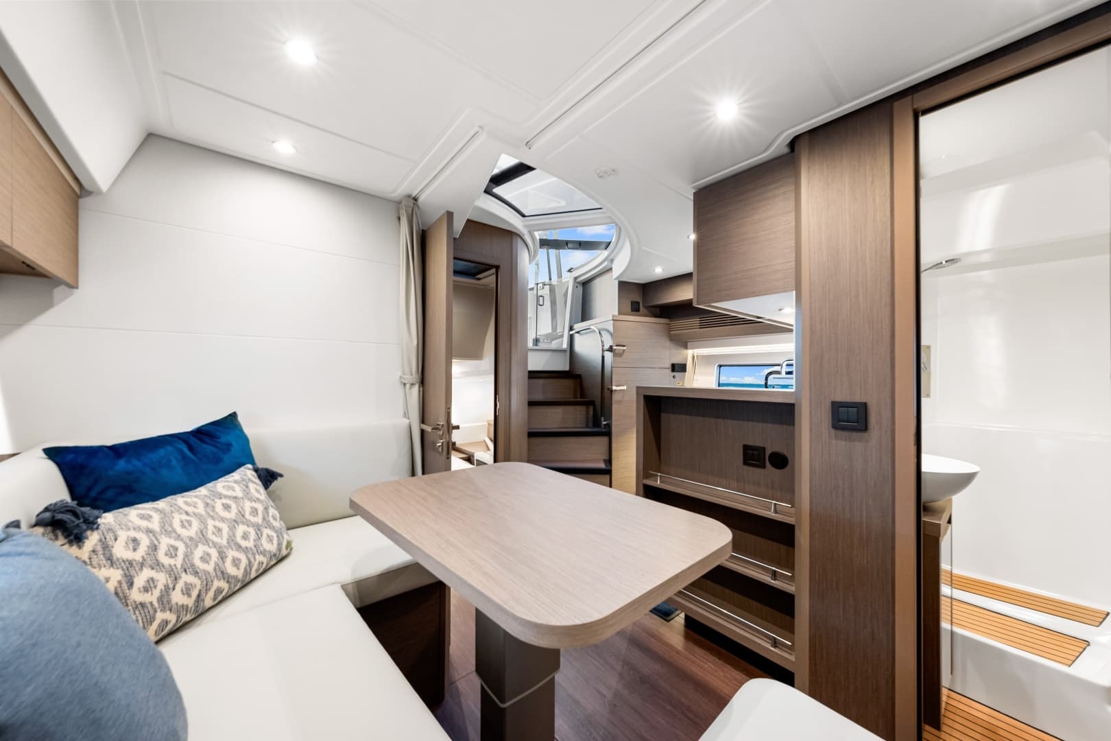2024 Beneteau Gran Turismo 45 - Image 64