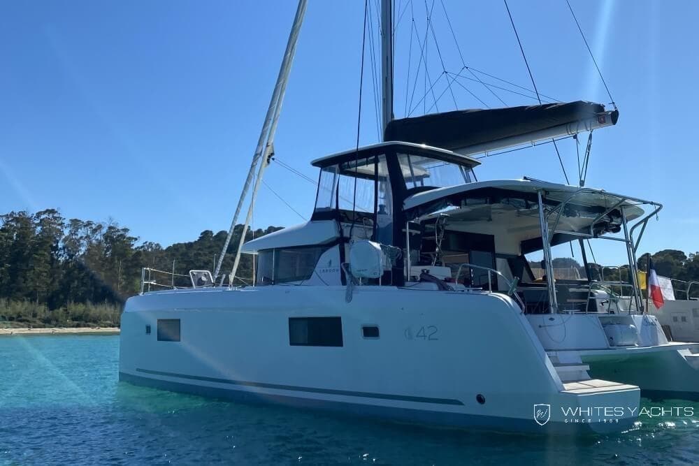 Lagoon 42