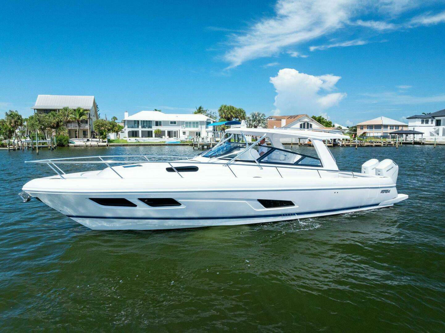 2022 Intrepid 438 Evolution - Image 3