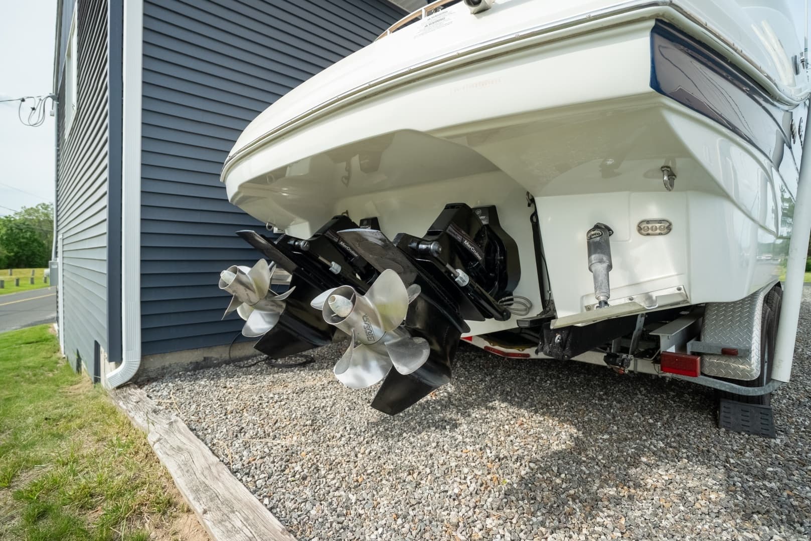 2016 Crownline 294 CR - Image 8