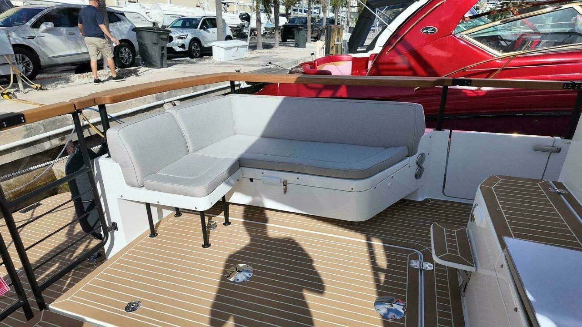 2027 Targa 41 - Image 43
