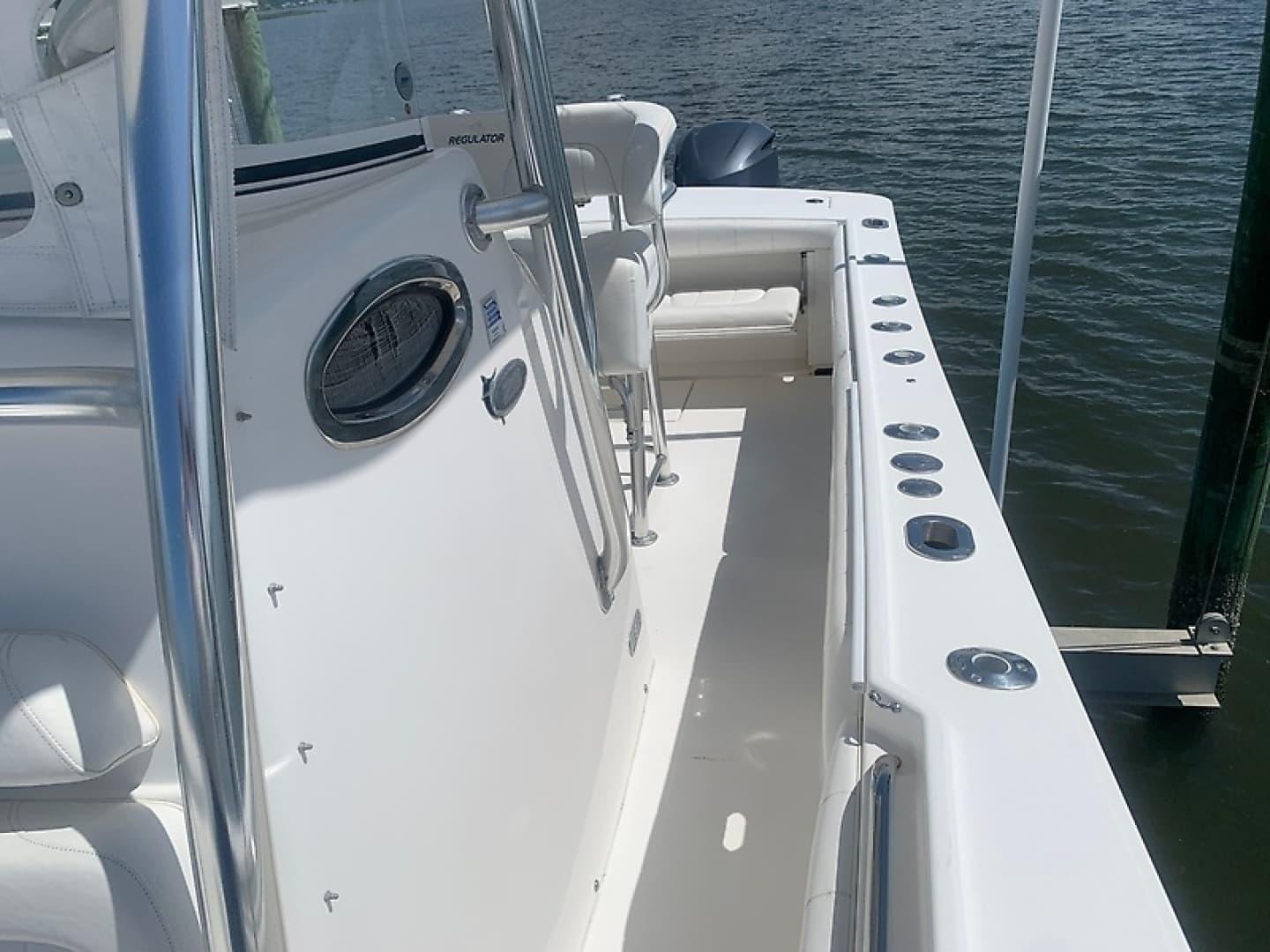 2015 Regulator FS - Image 31