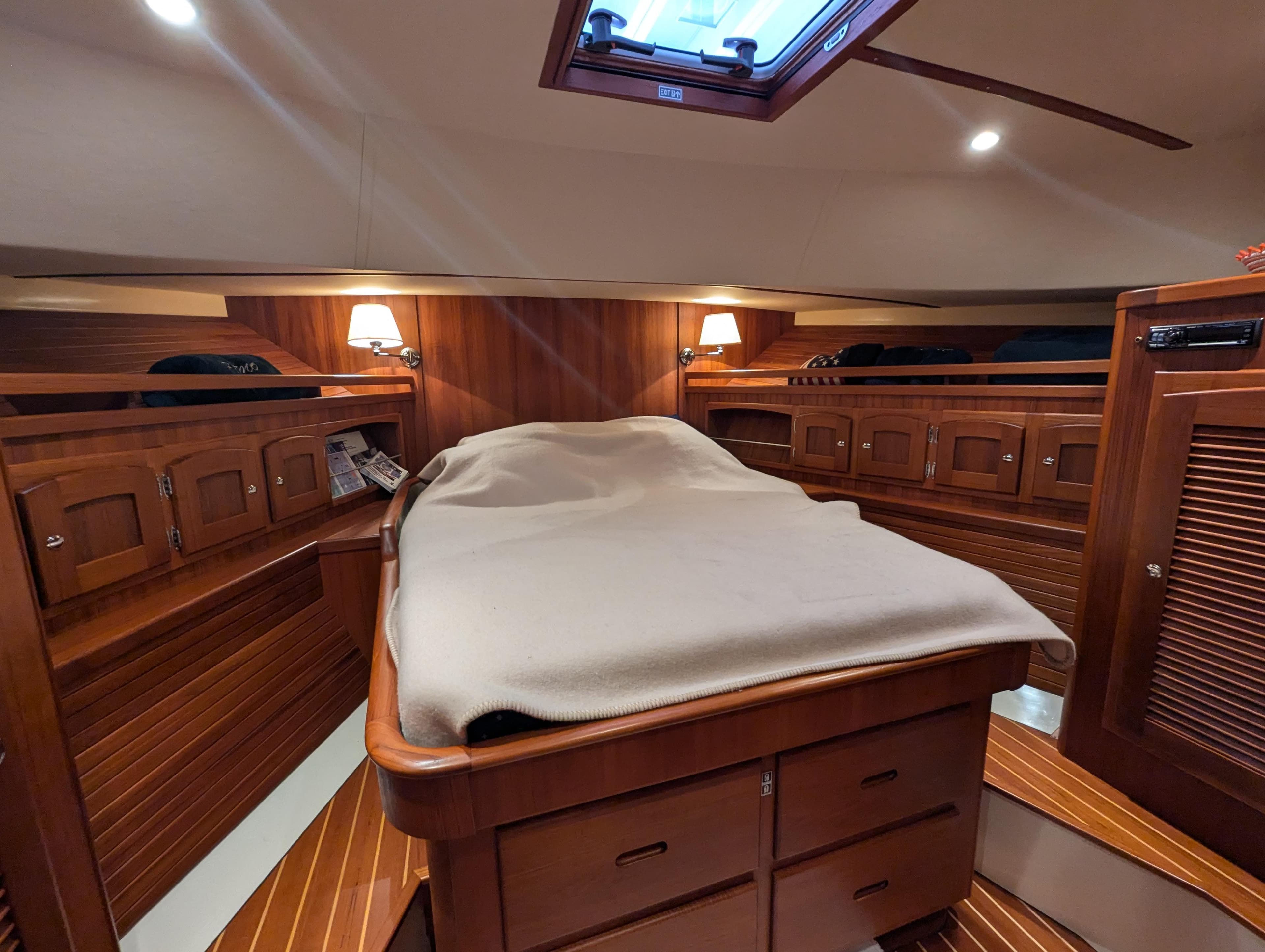 San Juan 48 master cabin