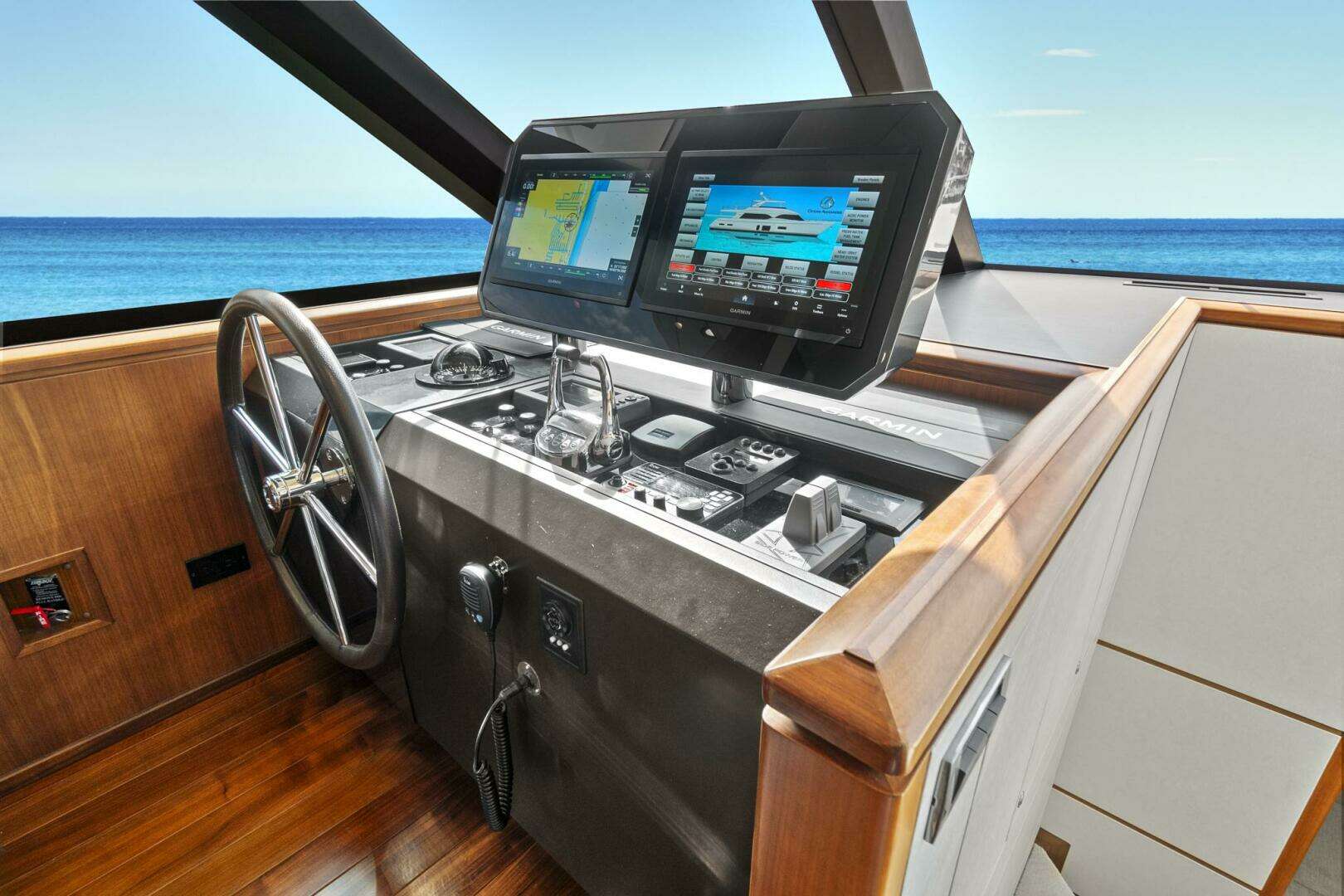2016 Ocean Alexander 85 E - Image 36
