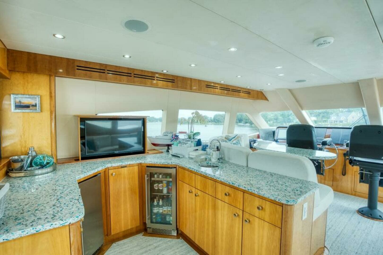 2007 Hatteras 80 Enclosed Bridge - Image 56