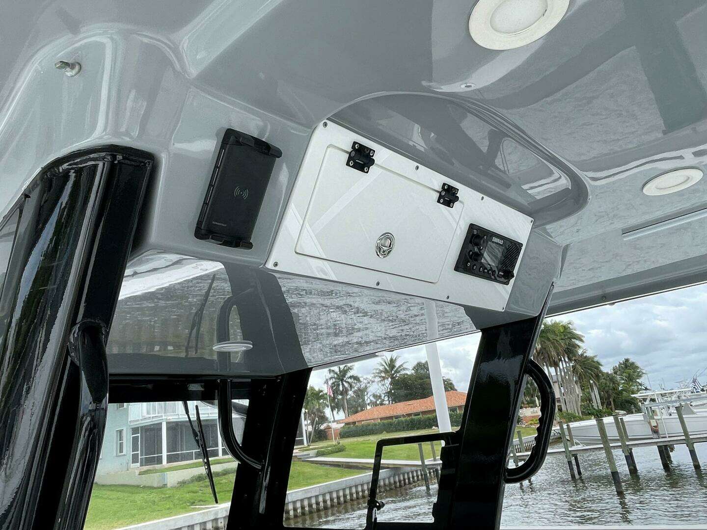 2023 Sea Pro 320 DLX - Image 23