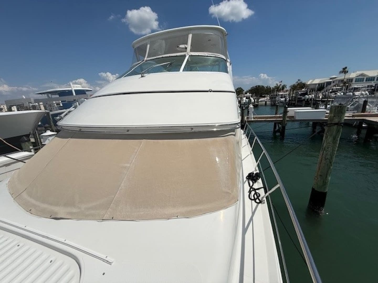 2005 Carver 46 Voyager - Image 18