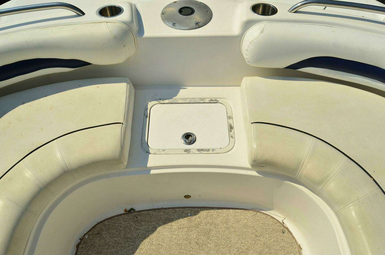 2011 Hurricane SunDeck 217 OB - Image 41