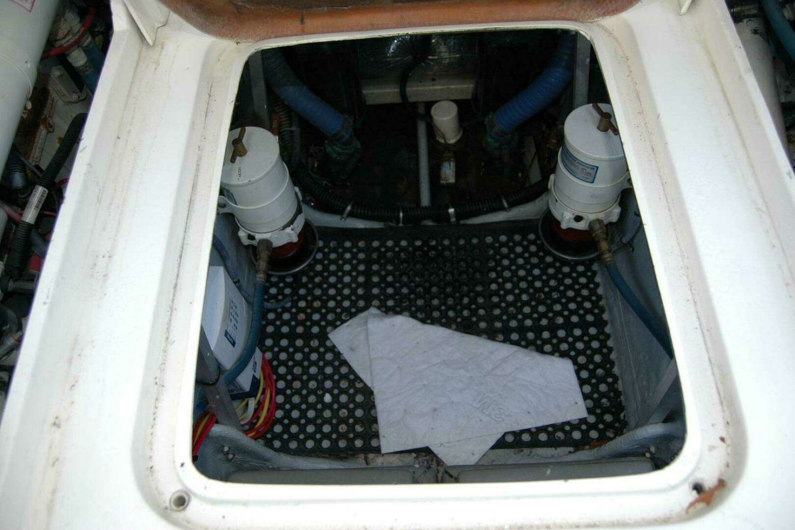 1987 Bertram 33 Sport Fisherman - Image 53