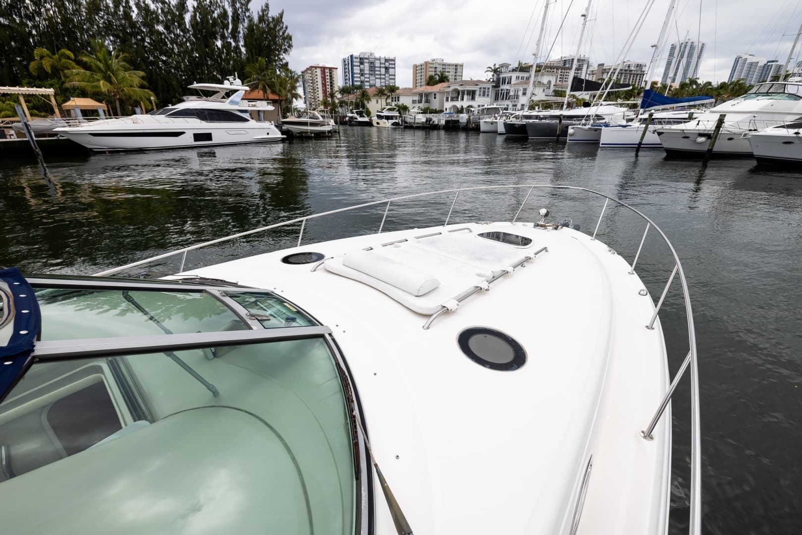 2007 Sea Ray 340 Sundancer - Image 10