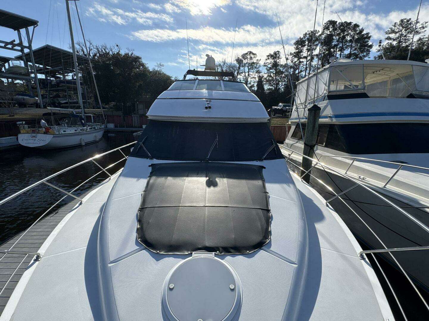 1999 Carver 530 Voyager Pilothouse - Image 18