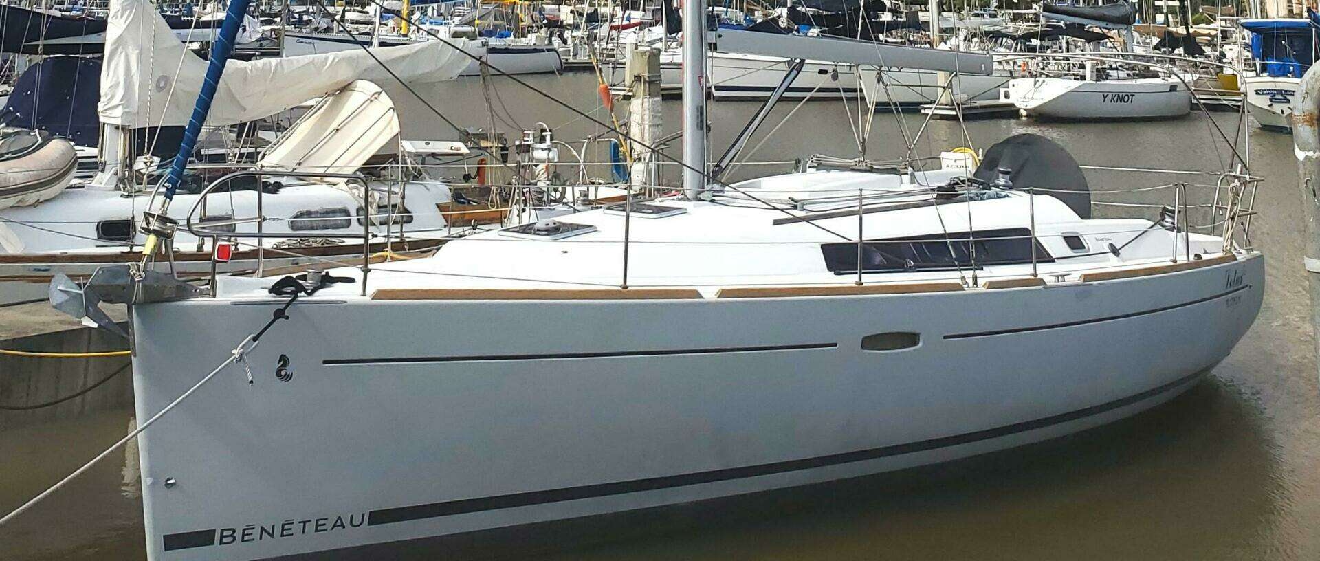 2015 Beneteau Oceanis - Image 3
