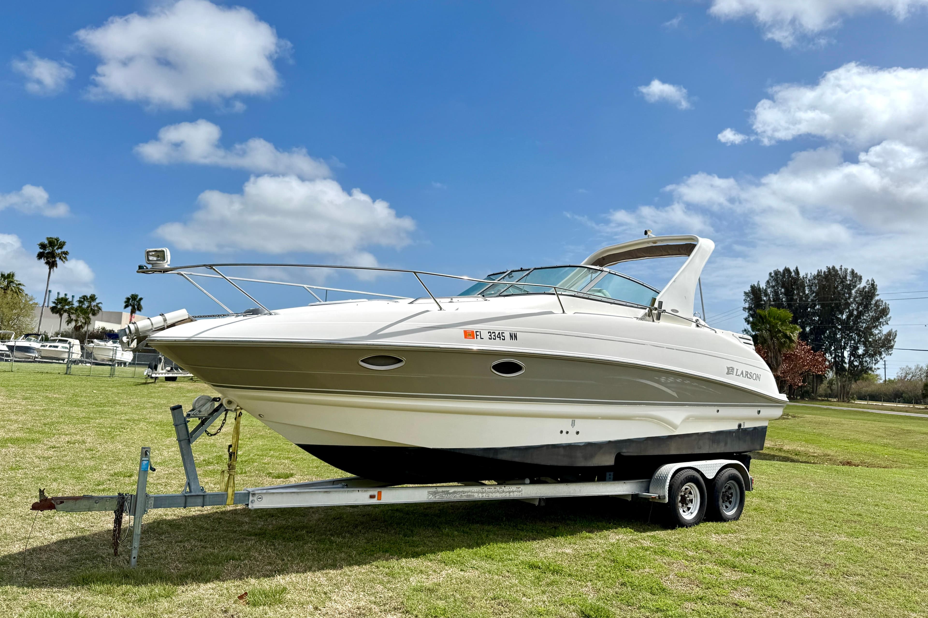 2007 Larson Cabrio 274