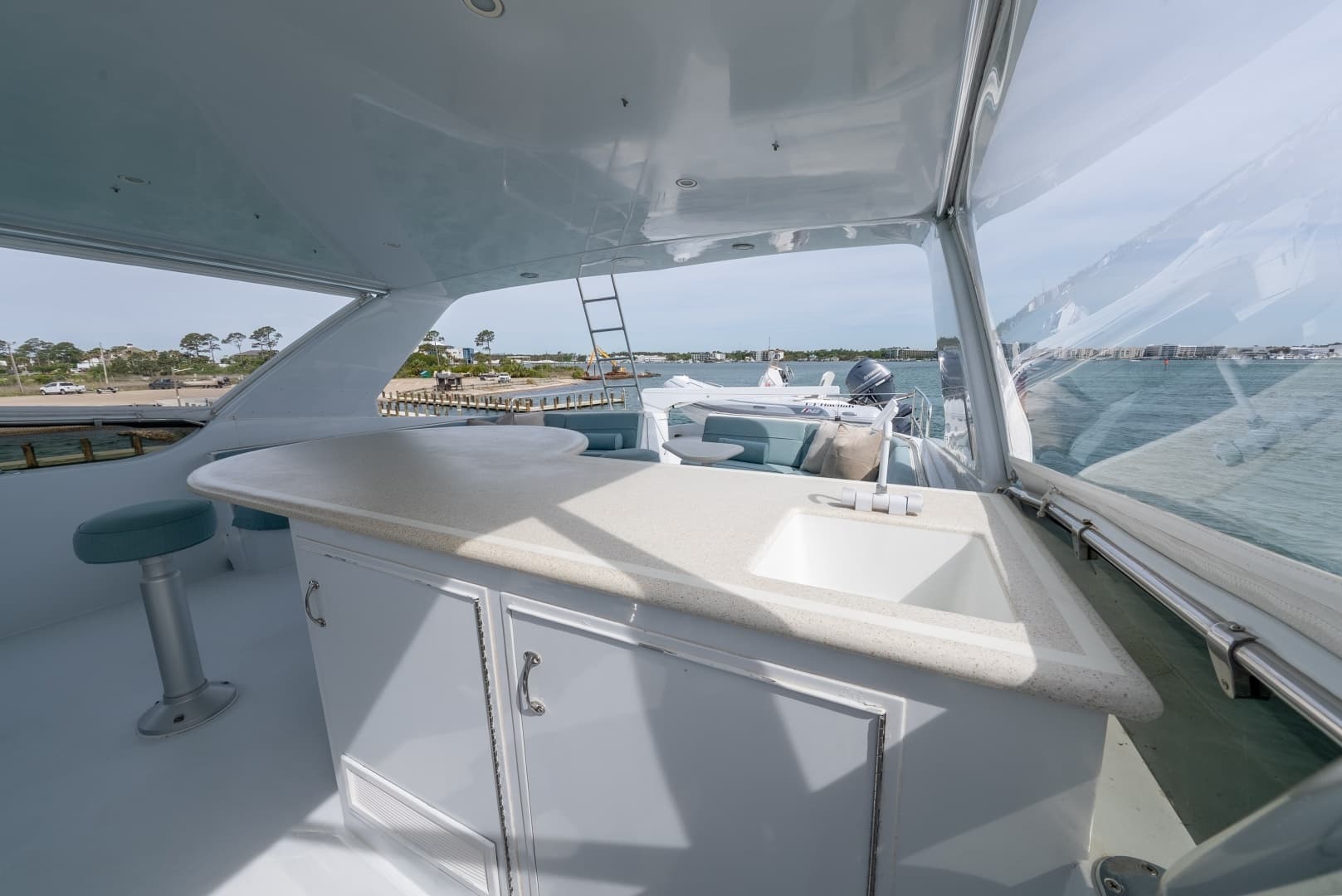 2004 Hatteras Sport Deck - Image 34