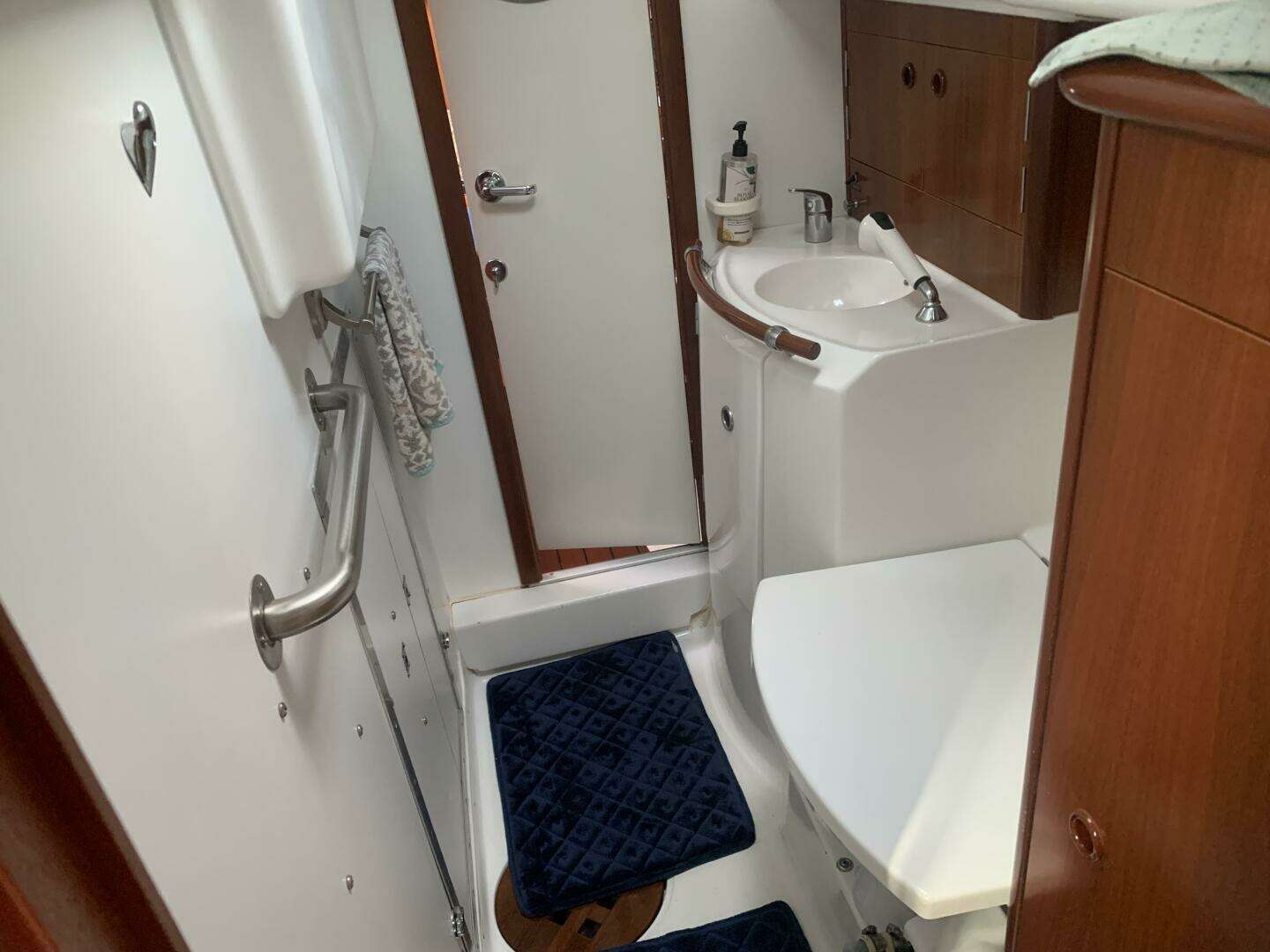 2000 Beneteau 36 Center Cockpit - Image 45
