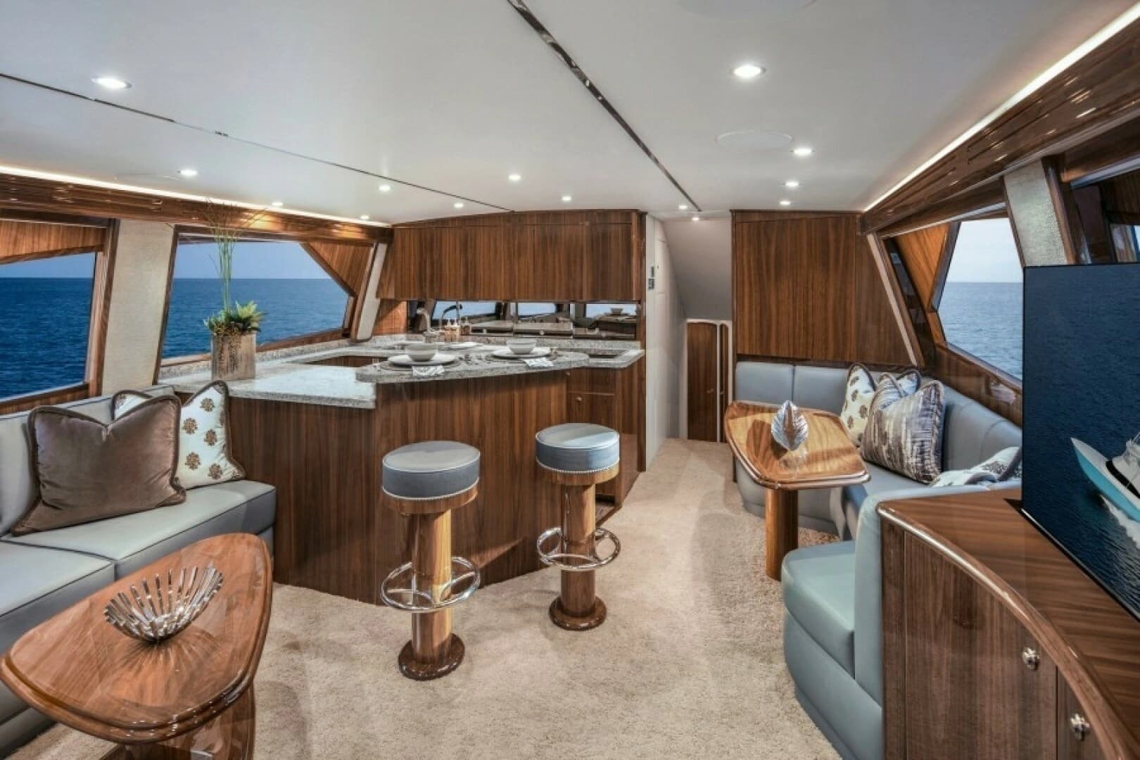 2027 Viking 58 Convertible - Image 5