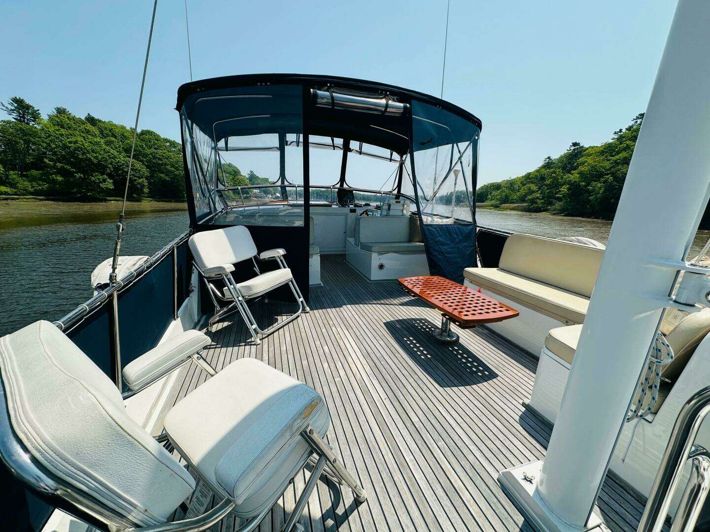 1998 Grand Banks 49 Classic - Image 101