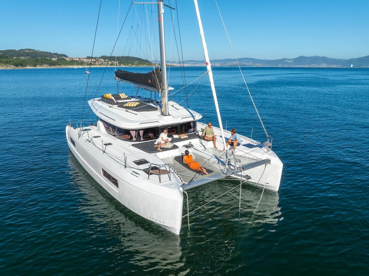 2026 Lagoon 43