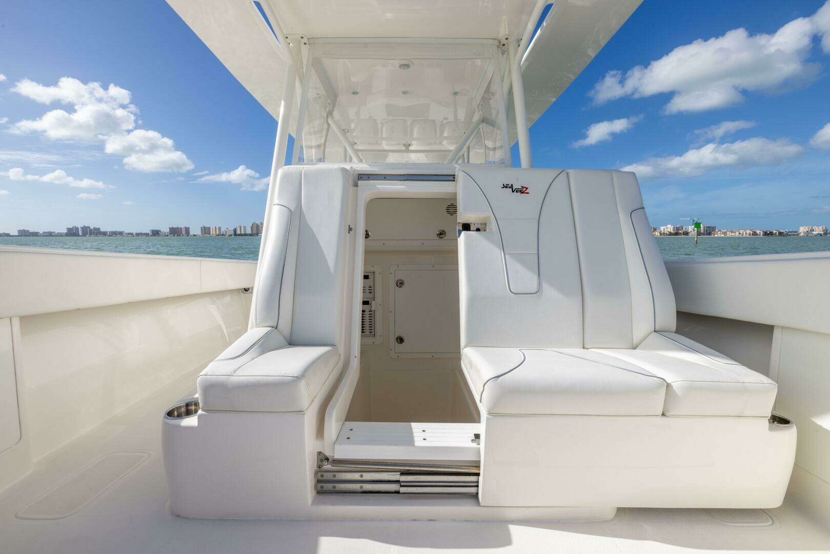 2022 SeaVee 390Z - Image 42