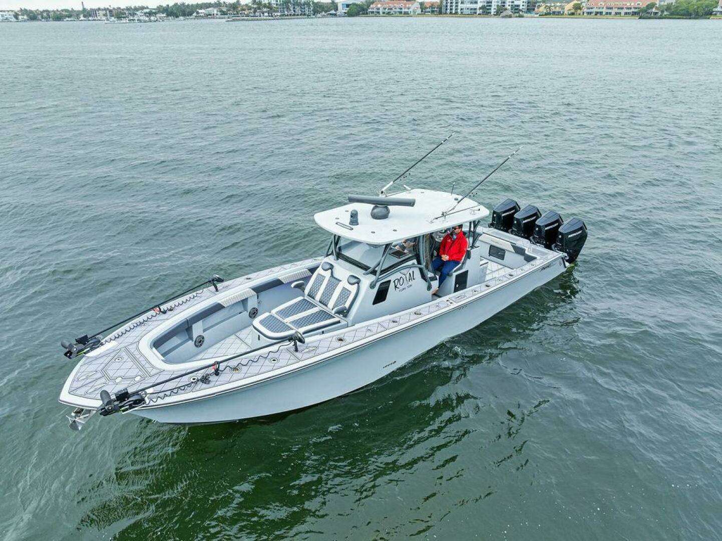 2020 Front Runner 39 CC - Image 7