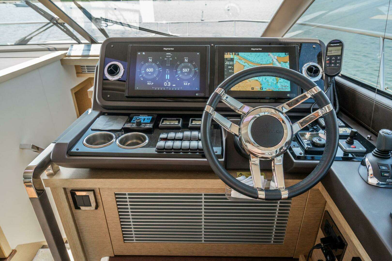 2019 Prestige — - Image 7