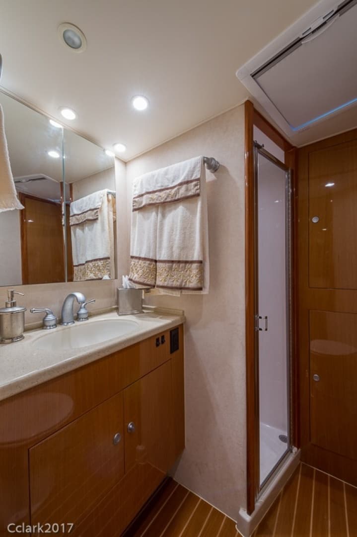 2007 Post 53 Convertible - Image 41