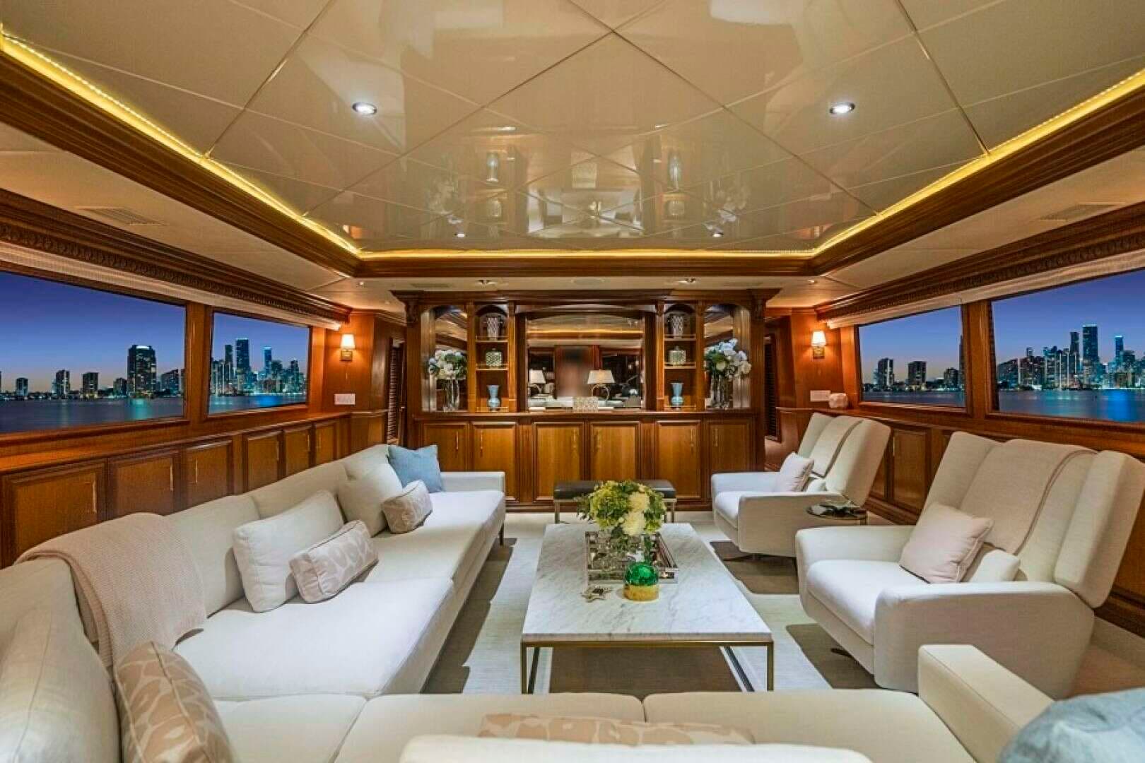 2000 Broward Raised Pilothouse - Image 3