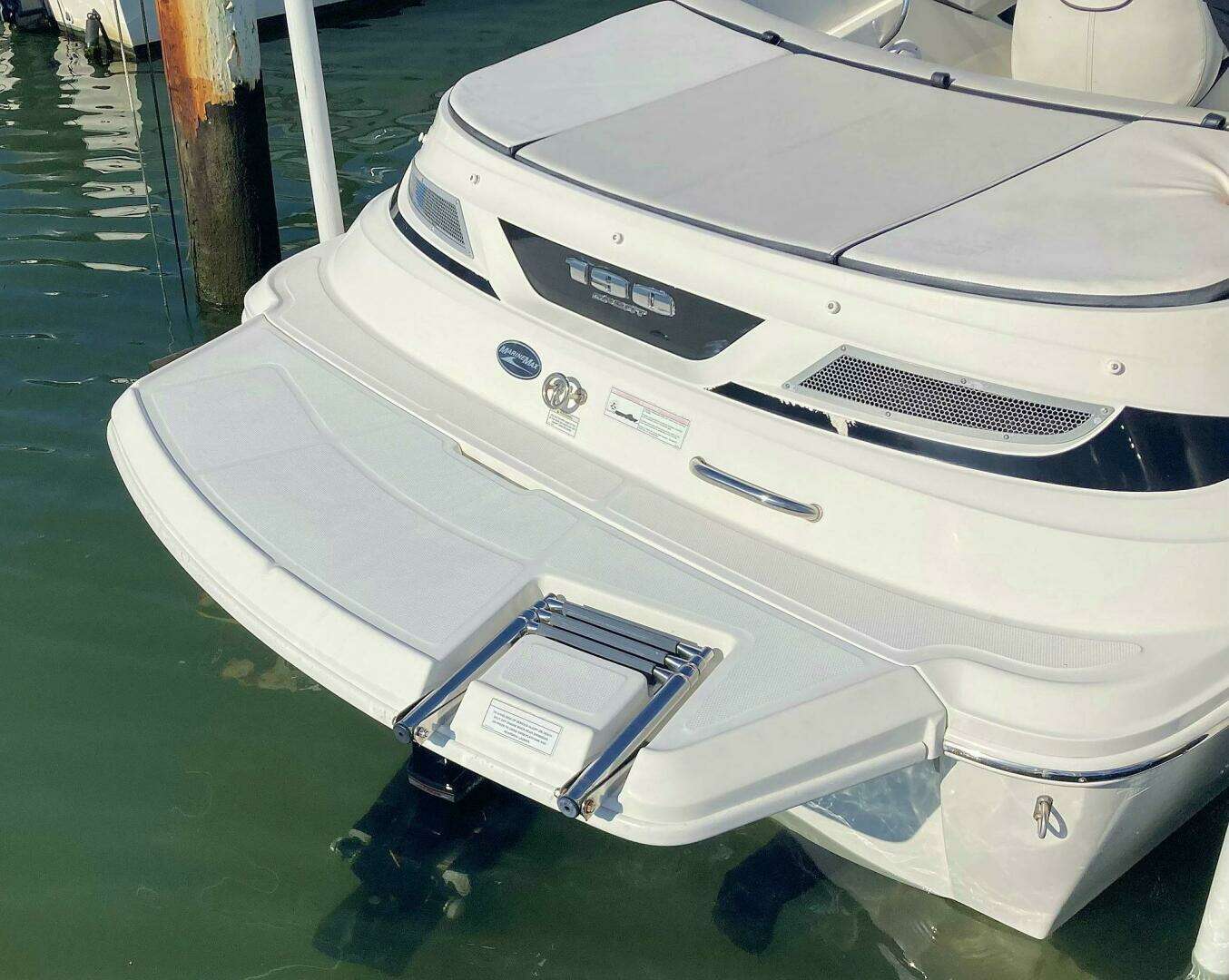 2012 Sea Ray 190 Sport - Image 7