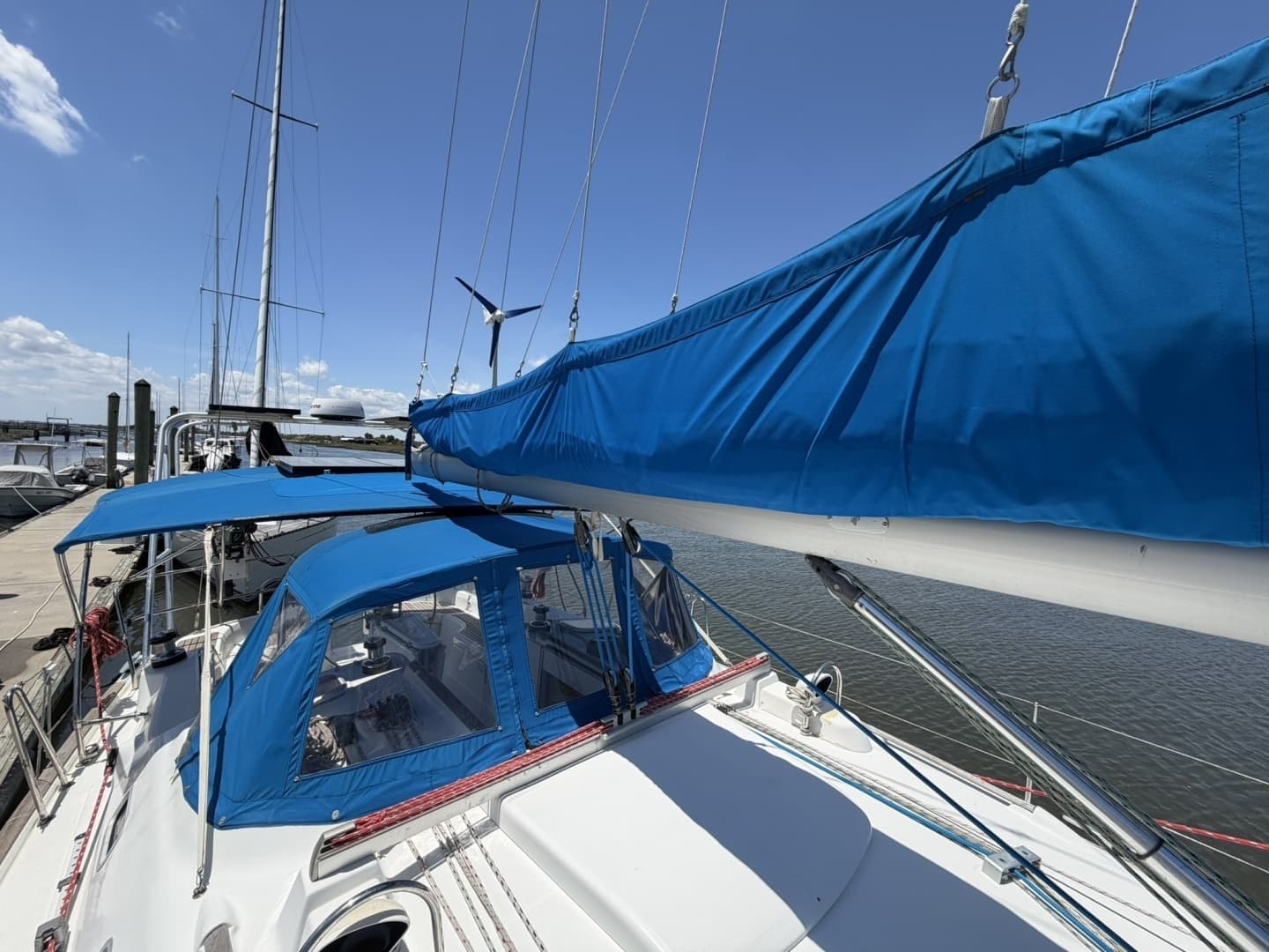 2006 Beneteau 423 - Image 46