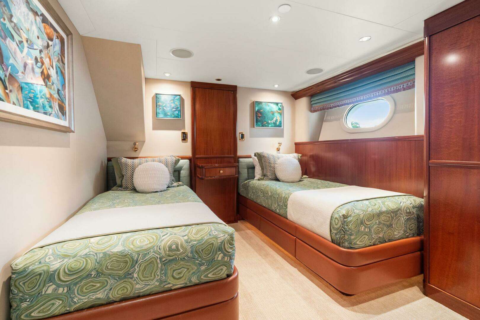 2010 Westport Superyacht - Image 102