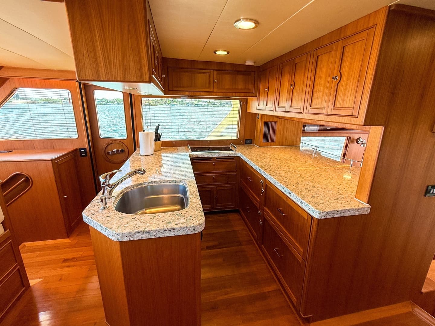 2018 Marlow 53E - Image 59