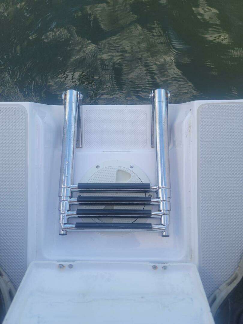 2015 Catalina 445 - Image 43