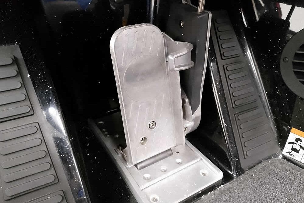 2025 Ranger Z518 Ranger Cup Equipped boat pedal and footrest detail.