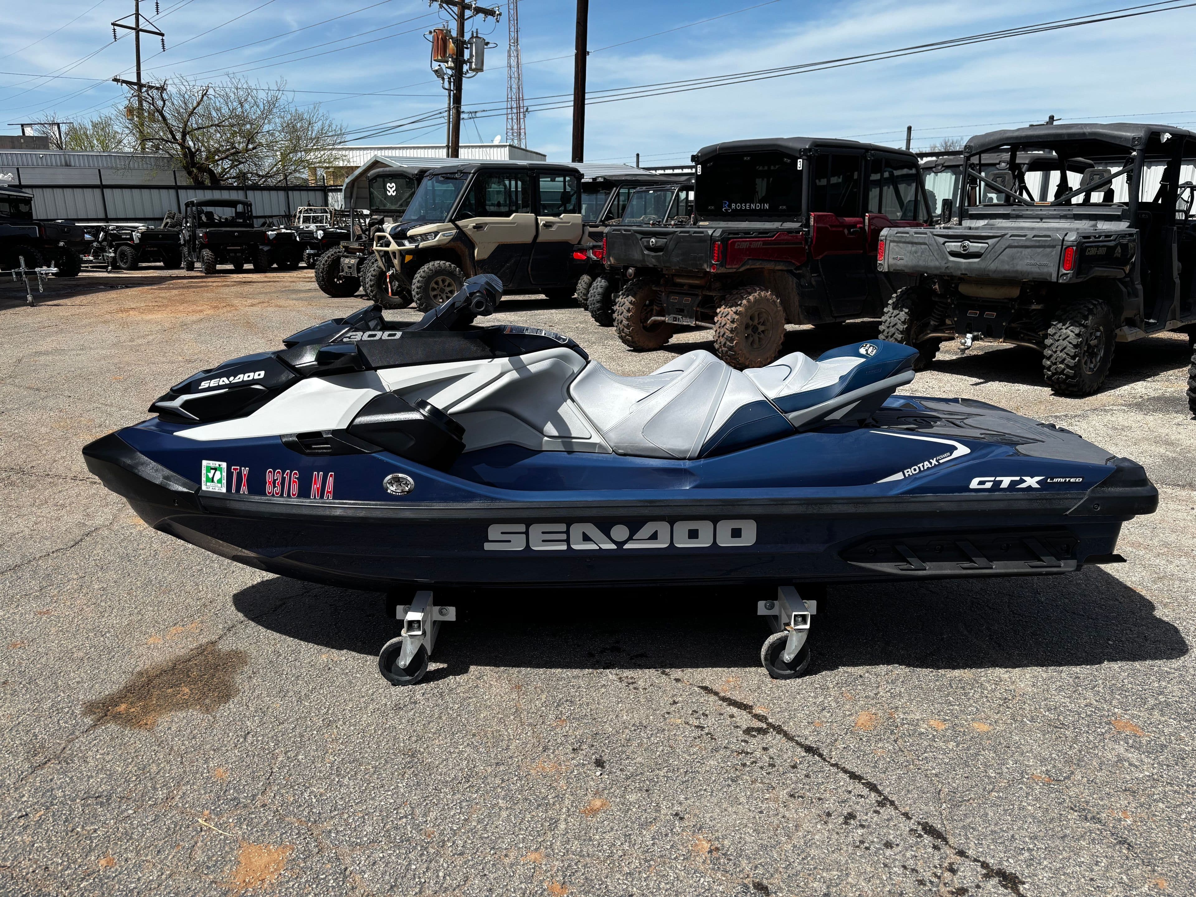 2024 Sea-Doo GTX Limited 300 iDF Tech Package
