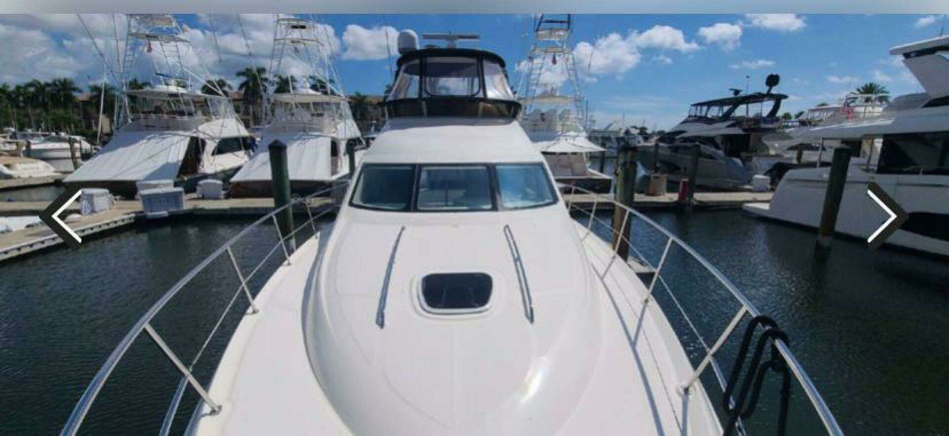 2004 Sea Ray 42 Sedan Bridge - Image 5