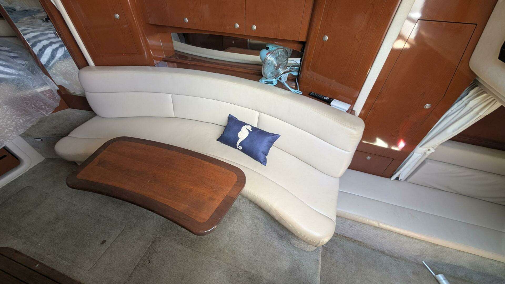 2008 Sea Ray 340 Sundancer Sportsman - Image 12