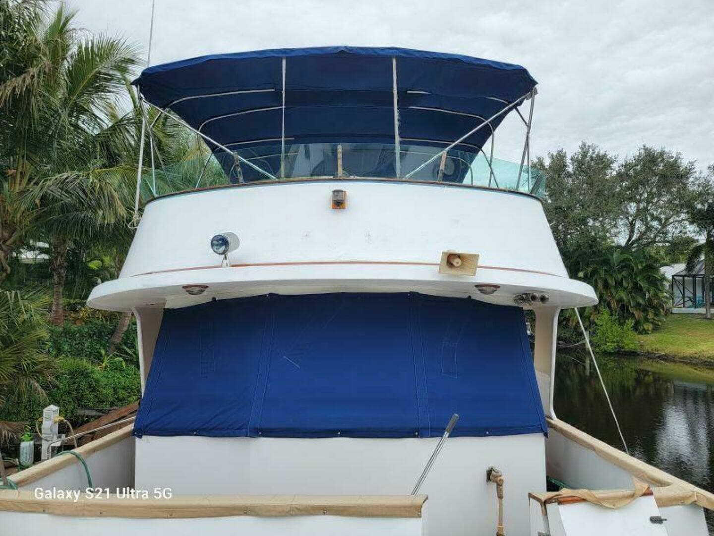 1987 Marine Trader Wide Body - Image 8