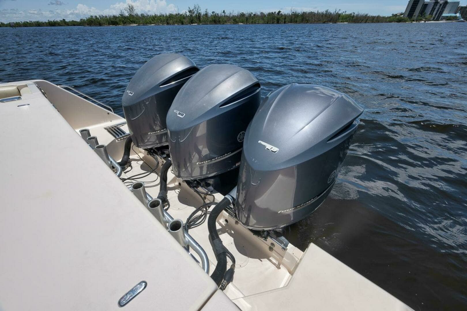 2015 Grady-White — - Image 86