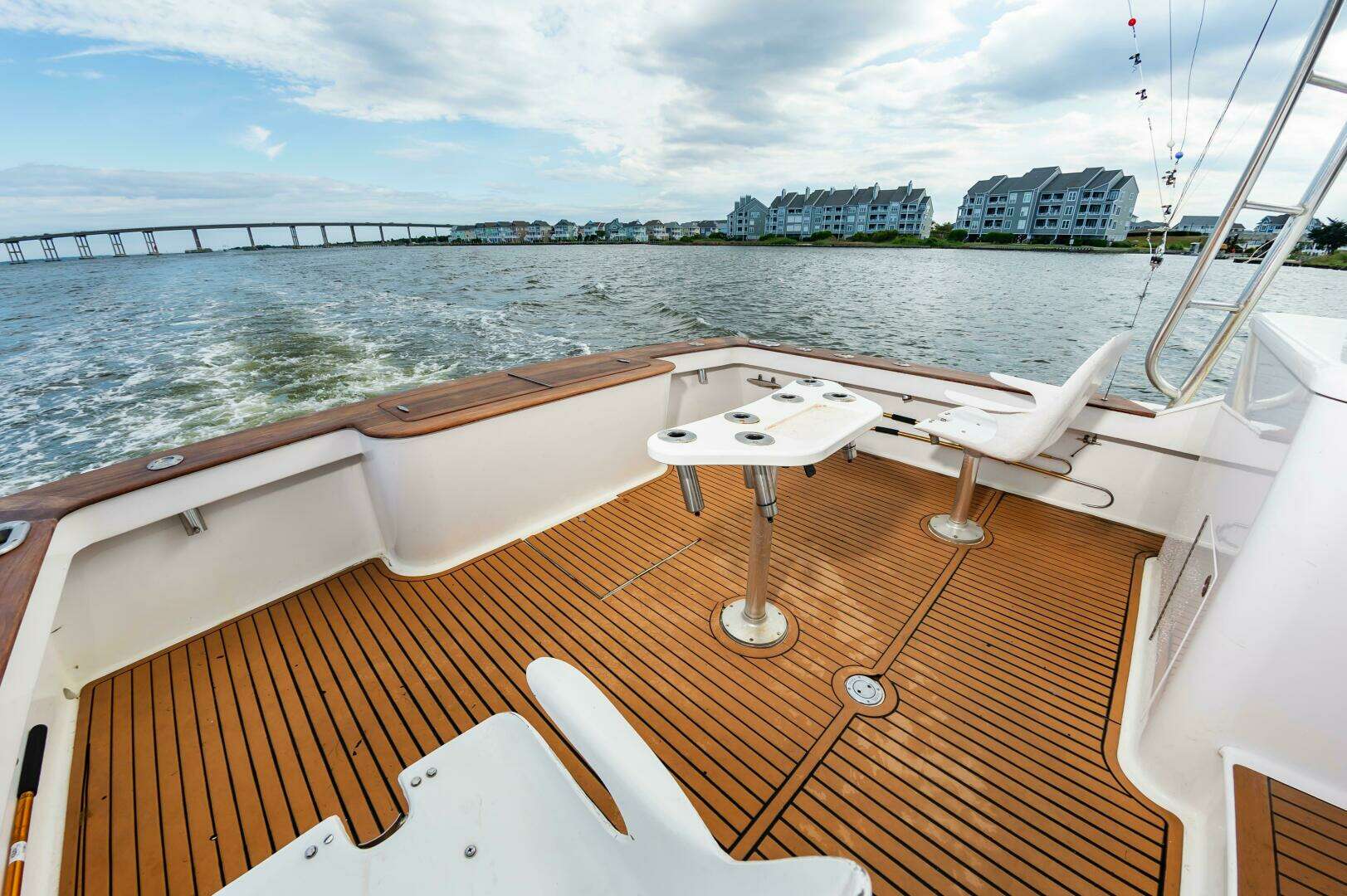 2008 Custom Carolina 42 Express - Image 6