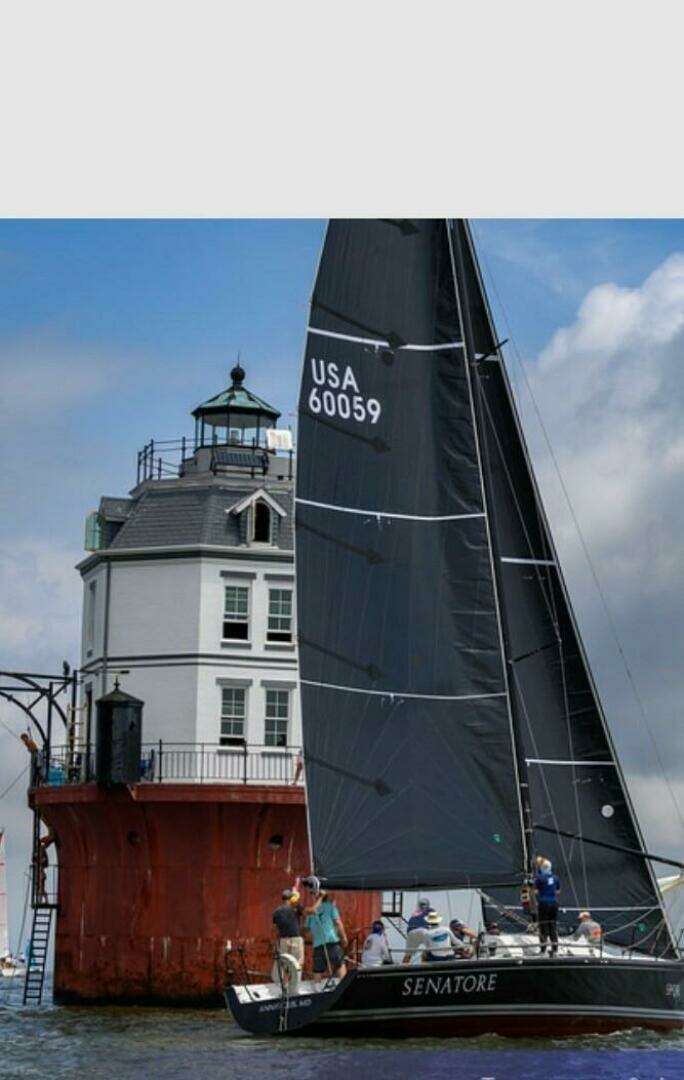 2007 Waterline FARR 40 - Image 2