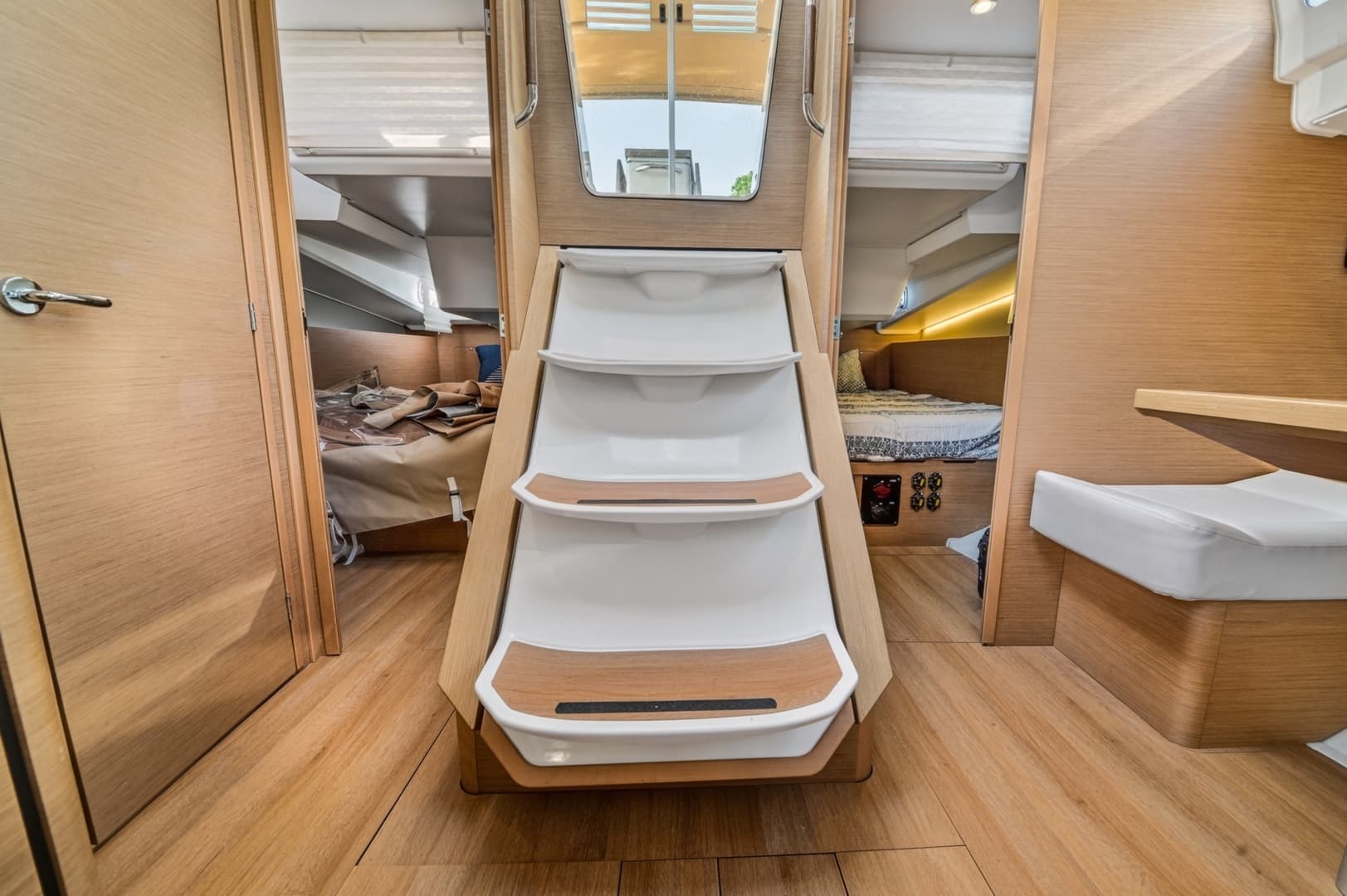 2019 Jeanneau Sun Odyssey 490 - Image 35