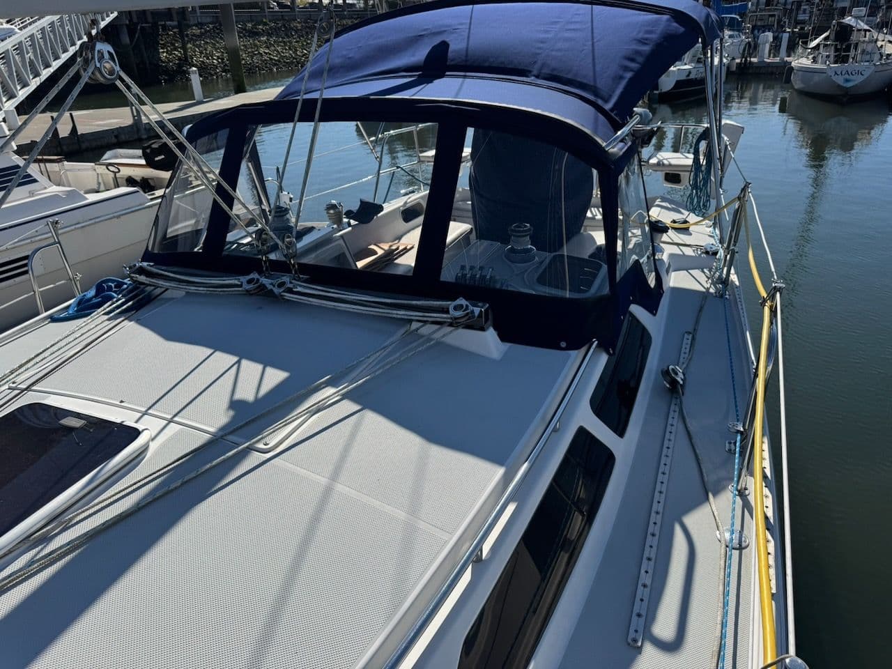 2005 Catalina 36 MkII - 42